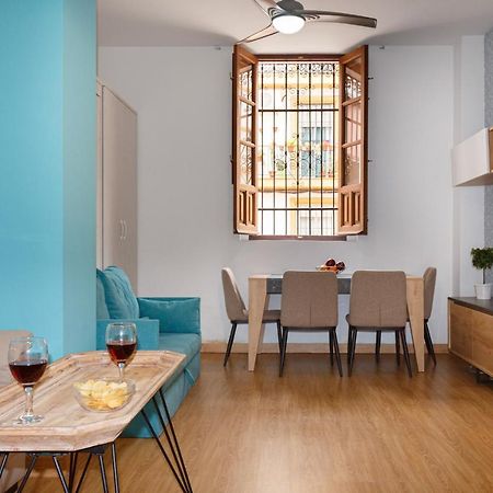 Apartamento Acogedor Y Equipado En El Centro De Sevilla ภายนอก รูปภาพ