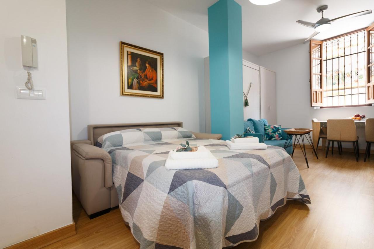 Apartamento Acogedor Y Equipado En El Centro De Sevilla ภายนอก รูปภาพ