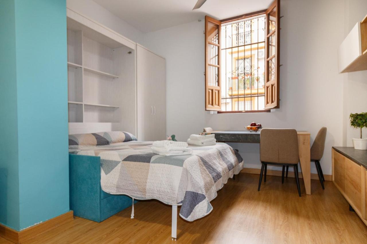 Apartamento Acogedor Y Equipado En El Centro De Sevilla ภายนอก รูปภาพ