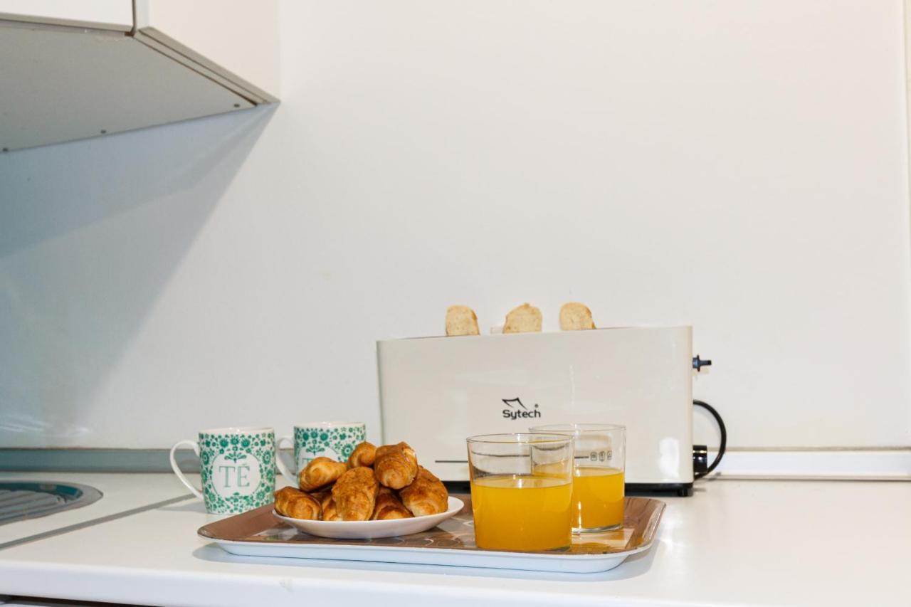 Apartamento Acogedor Y Equipado En El Centro De Sevilla ภายนอก รูปภาพ